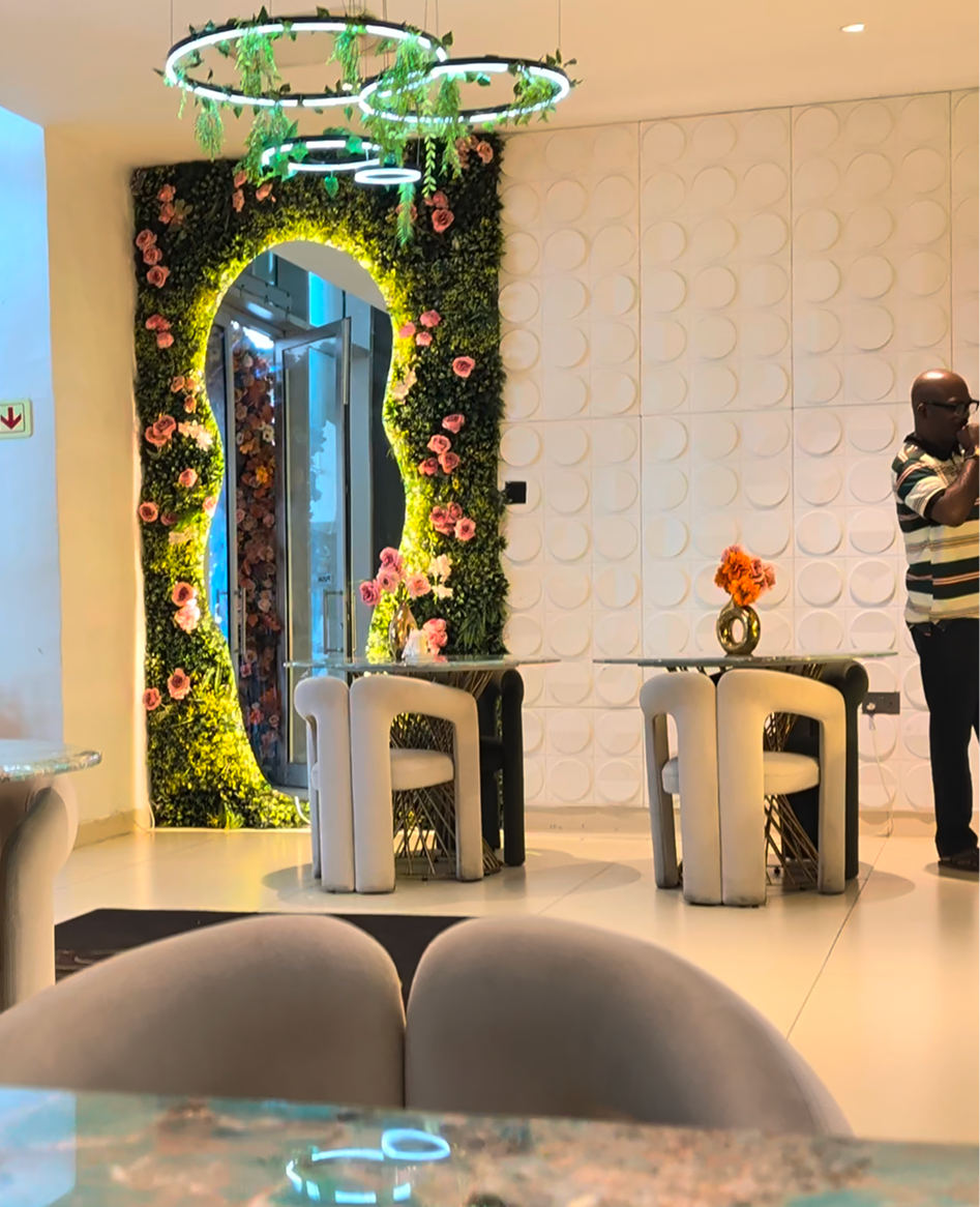 Otega Restaurant interior
